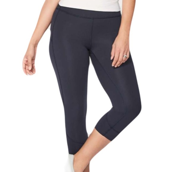 Lululemon In Movement High Rise Crop Everlux 19" Midnight Navy Sz 6 Like New - Picture 4 of 9